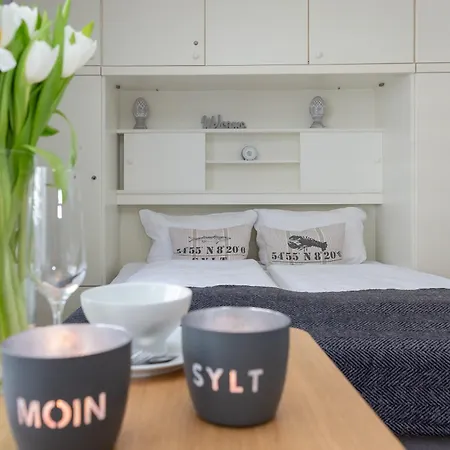 Monas Beachhouse Apartment Westerland