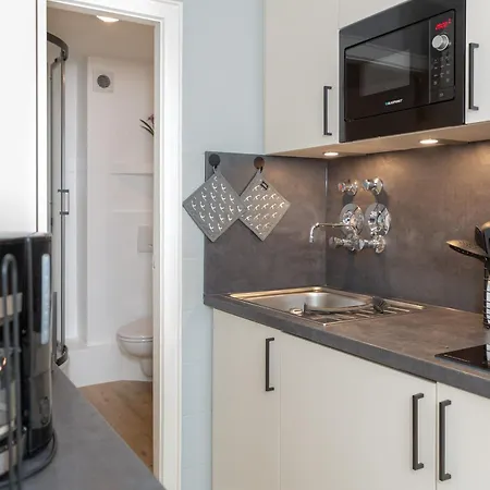 Ad5 409 Monis Beachhouse Apartment *